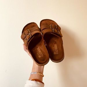 White Mountain | buckle sandals